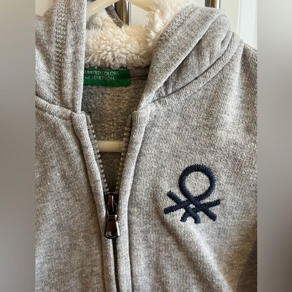 BENETTON 2Y zip hoodie - Picture 2 of 5